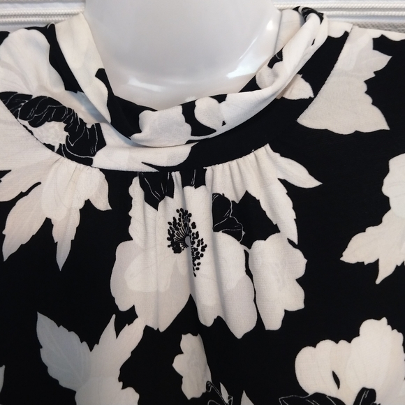 Lane Bryant Tie Neck Jersey Maxi Dress - Picture 8 of 13